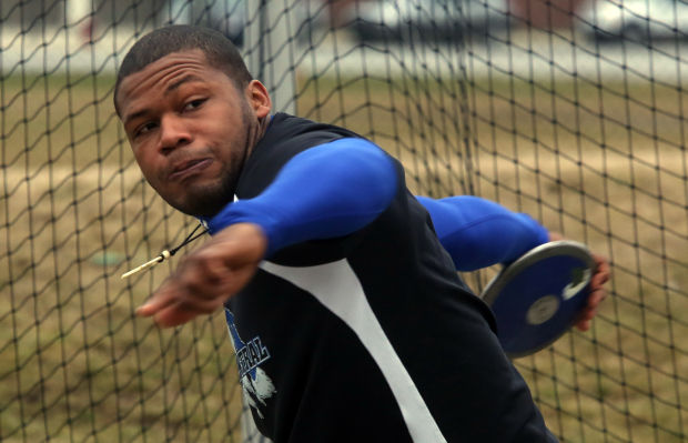 Gelen Robinson, Lake Central